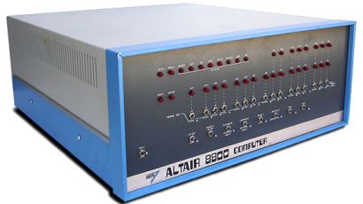 Altair 8800 old computer
